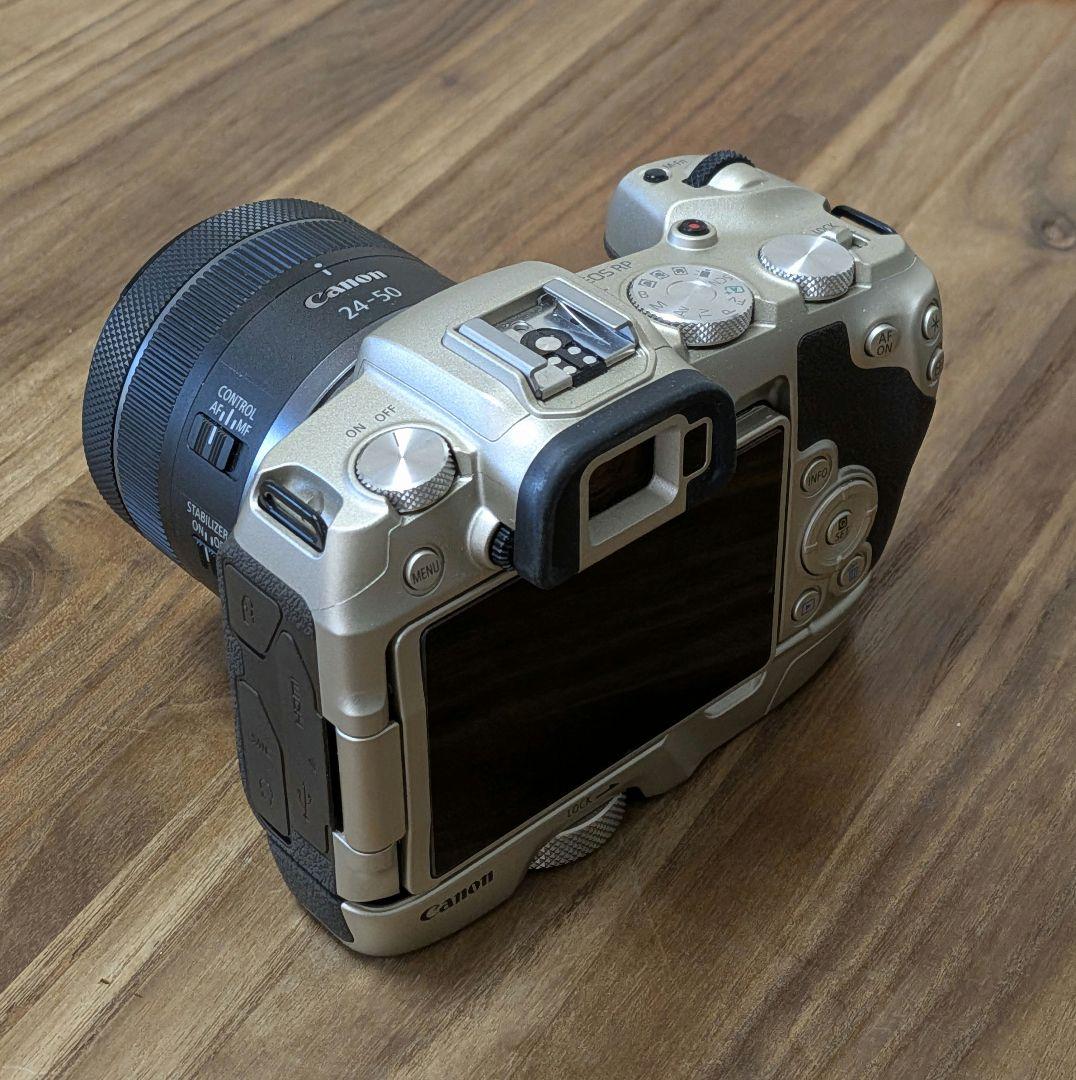 Canon EOS RP ミラーレス一眼 レンズ付き ゴールド ボディ