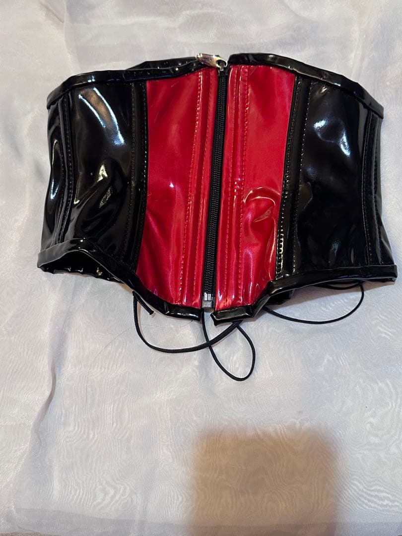 アフィックスパラパラ　アンダーバスト　コルセット　エナメル