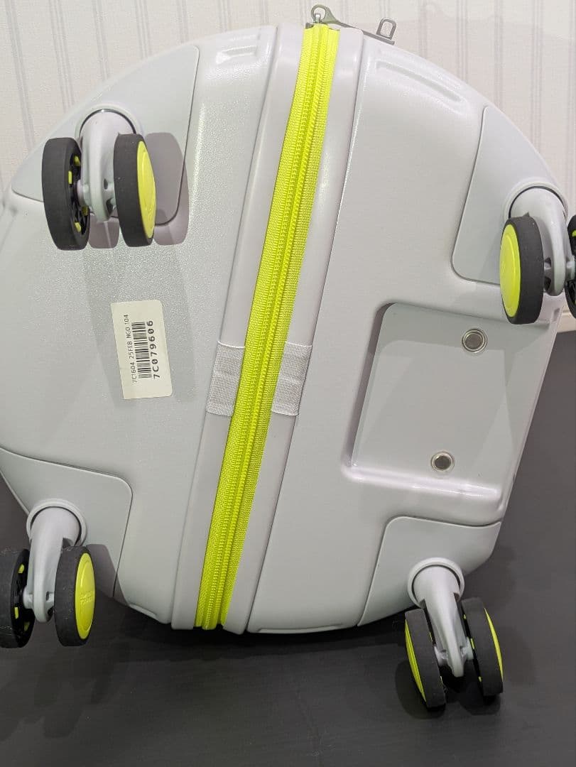 最終【 美品 】 アメリカンツーリスター　スーツケース 52cm