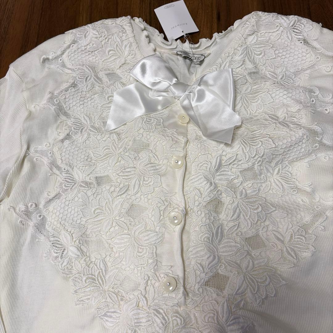 さえら　ヒスクローネ　綿100%レース100%パジャマ