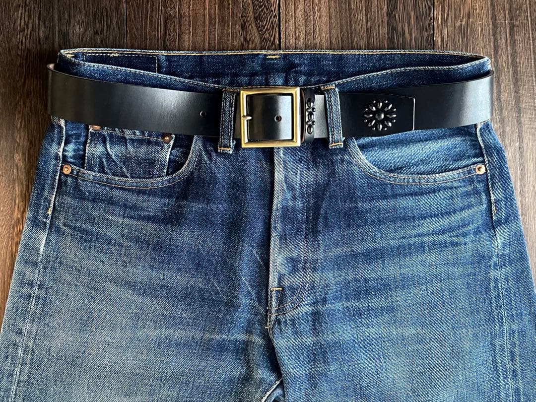 アウトレット品スタッズギャリソンベルト　サドルレザー真鍮4cmHTC CALEE