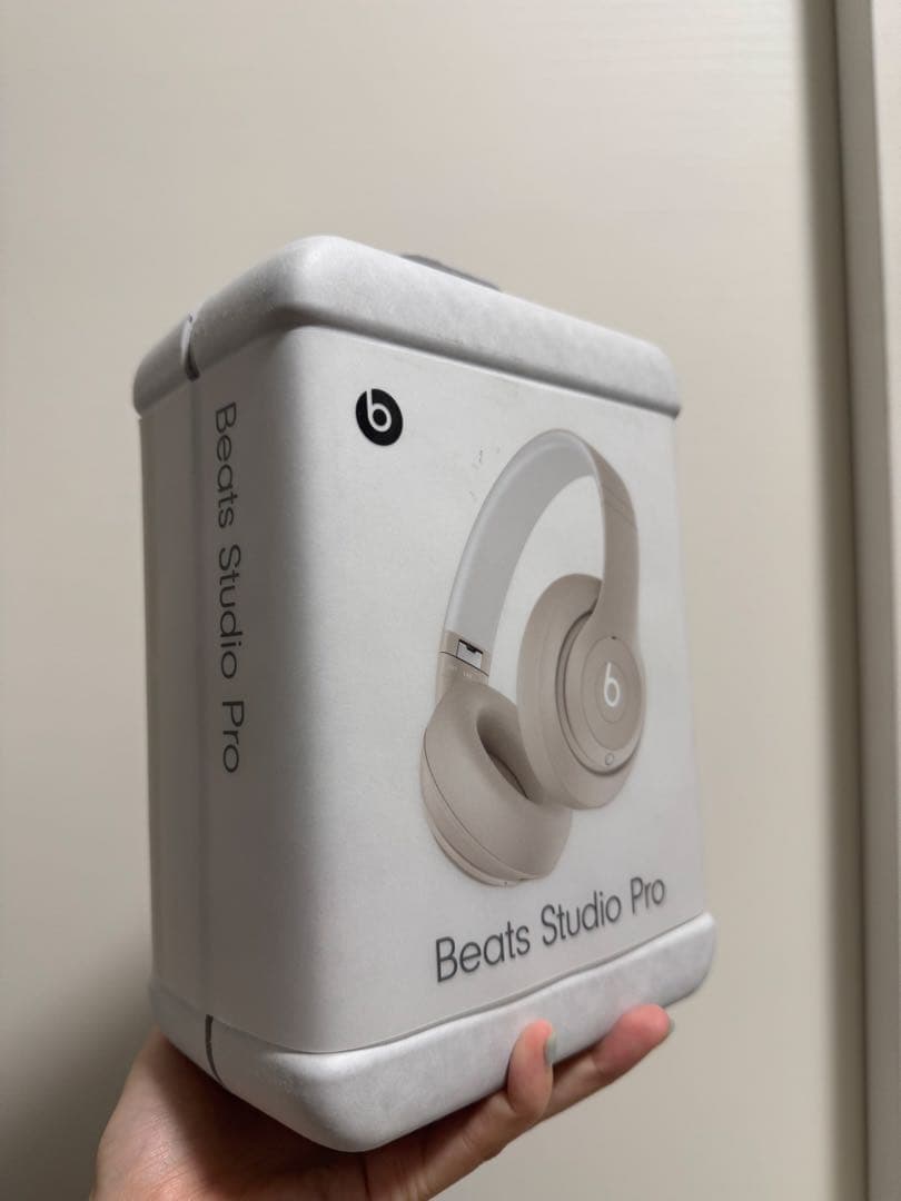 ⭐︎美品⭐︎Beats Studio Pro ワイヤレスヘッドホン サンドストーン