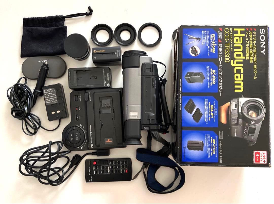 SONY Handycam CCD-TR3300 Hi8/8mmビデオ