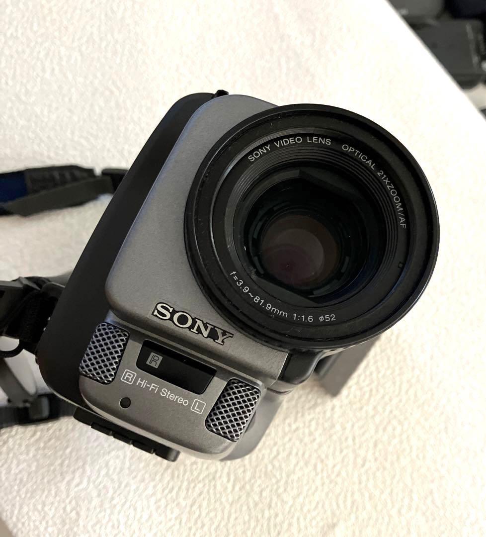 SONY Handycam CCD-TR3300 Hi8/8mmビデオ