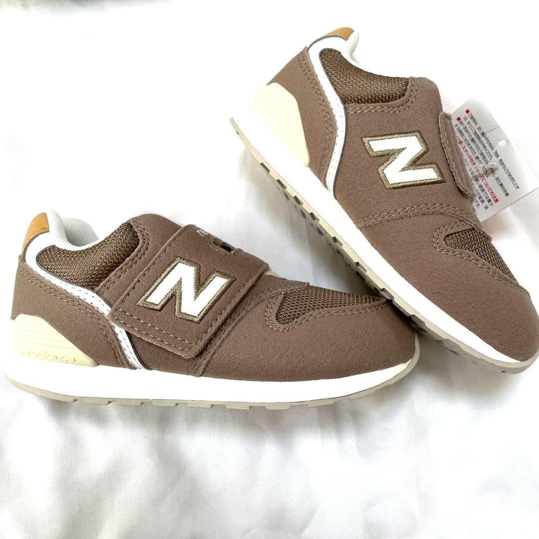 ニューバランス 996 キッズ　スニーカー　IZ996HR3 アースブラウン