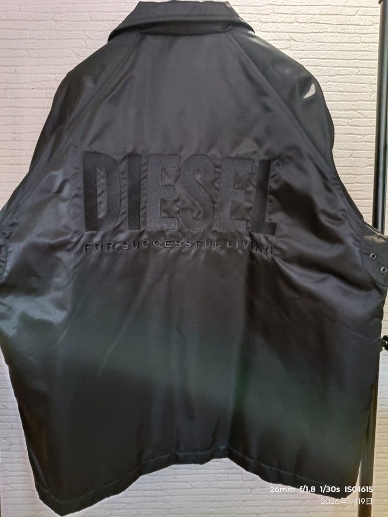 た*ん様 DIESELディーゼル☆大人気☆コーチジャケット 黒 刺繍ロゴ