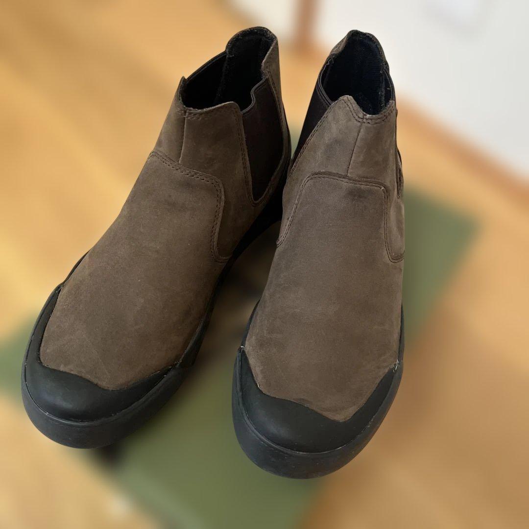 【未使用】KEENチェルシーブーツ ELENA CHELSEA 24 サイドゴア