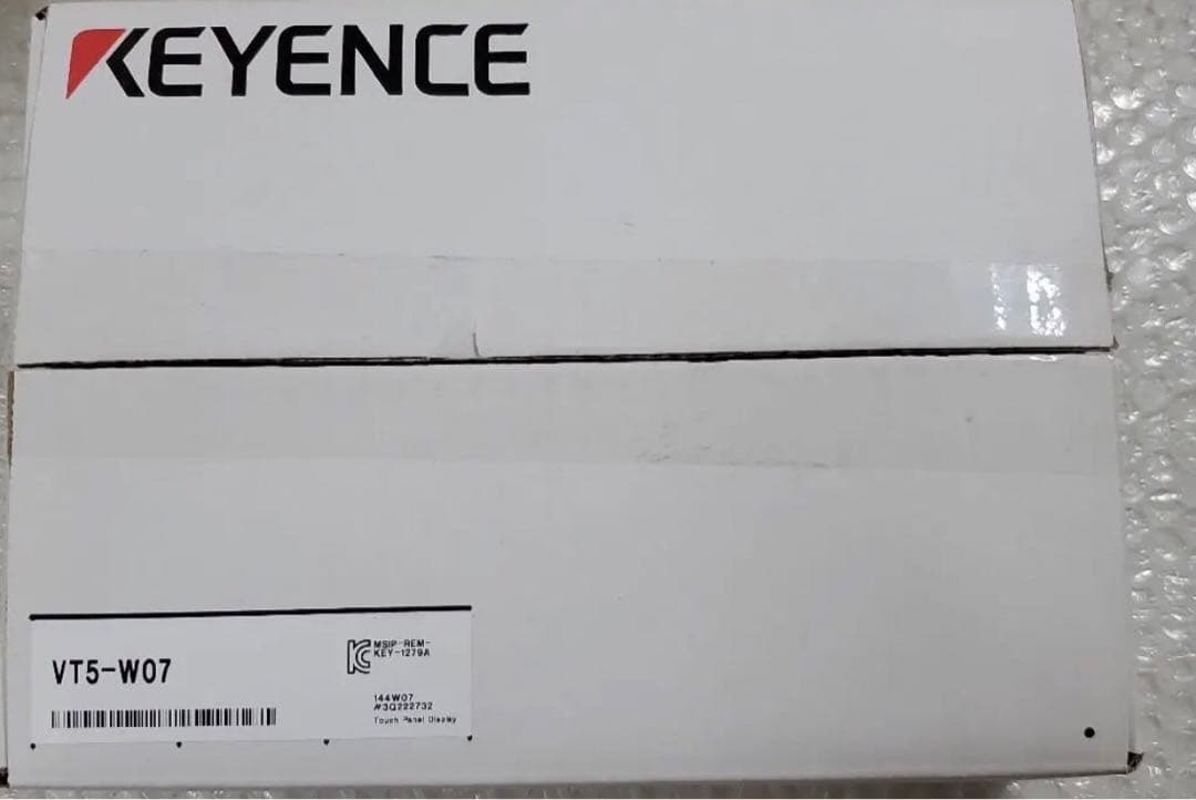 VT5-W07 タッチパネル 新品 キーエンス 2台セット