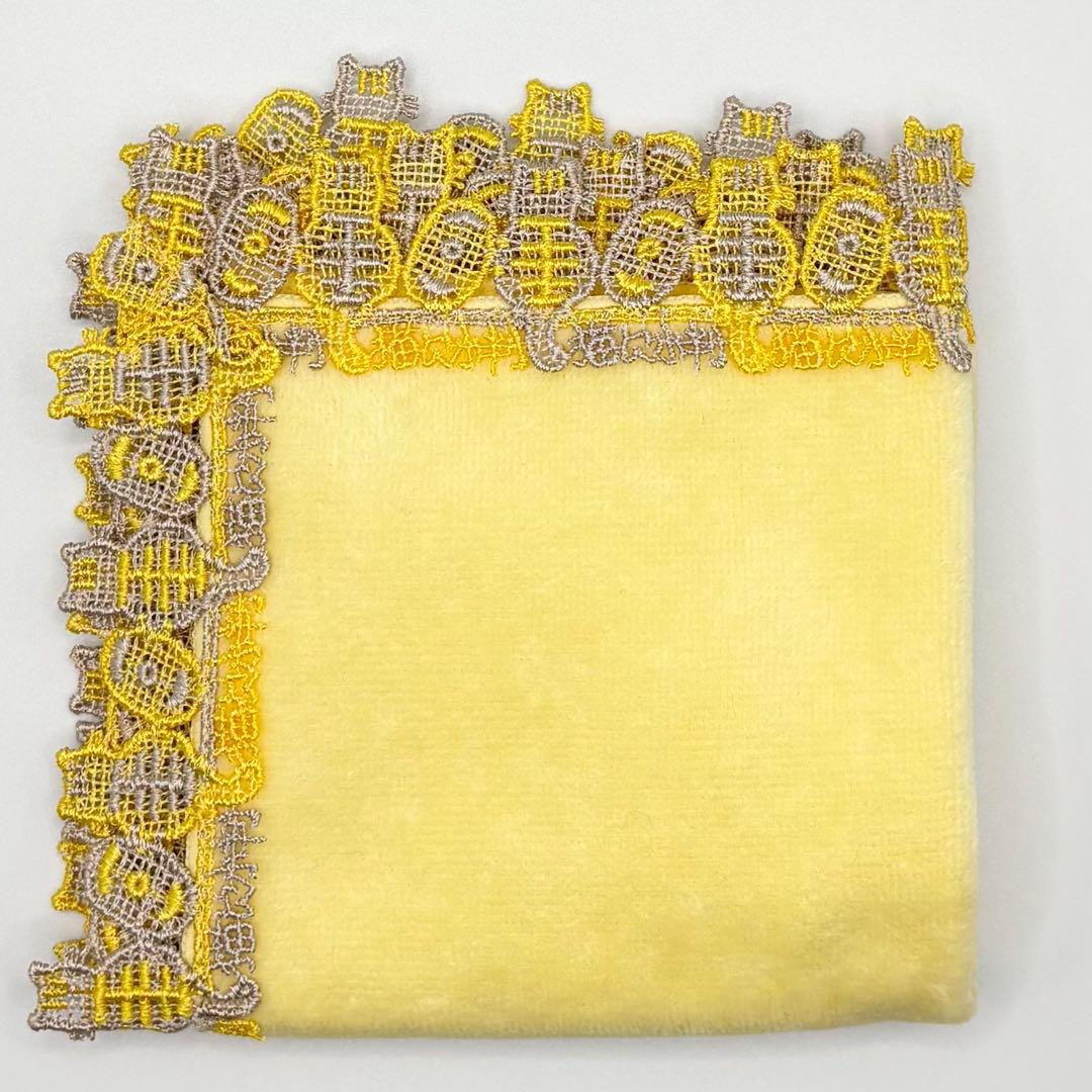 近沢レース　猫に小判　タオルハンカチ