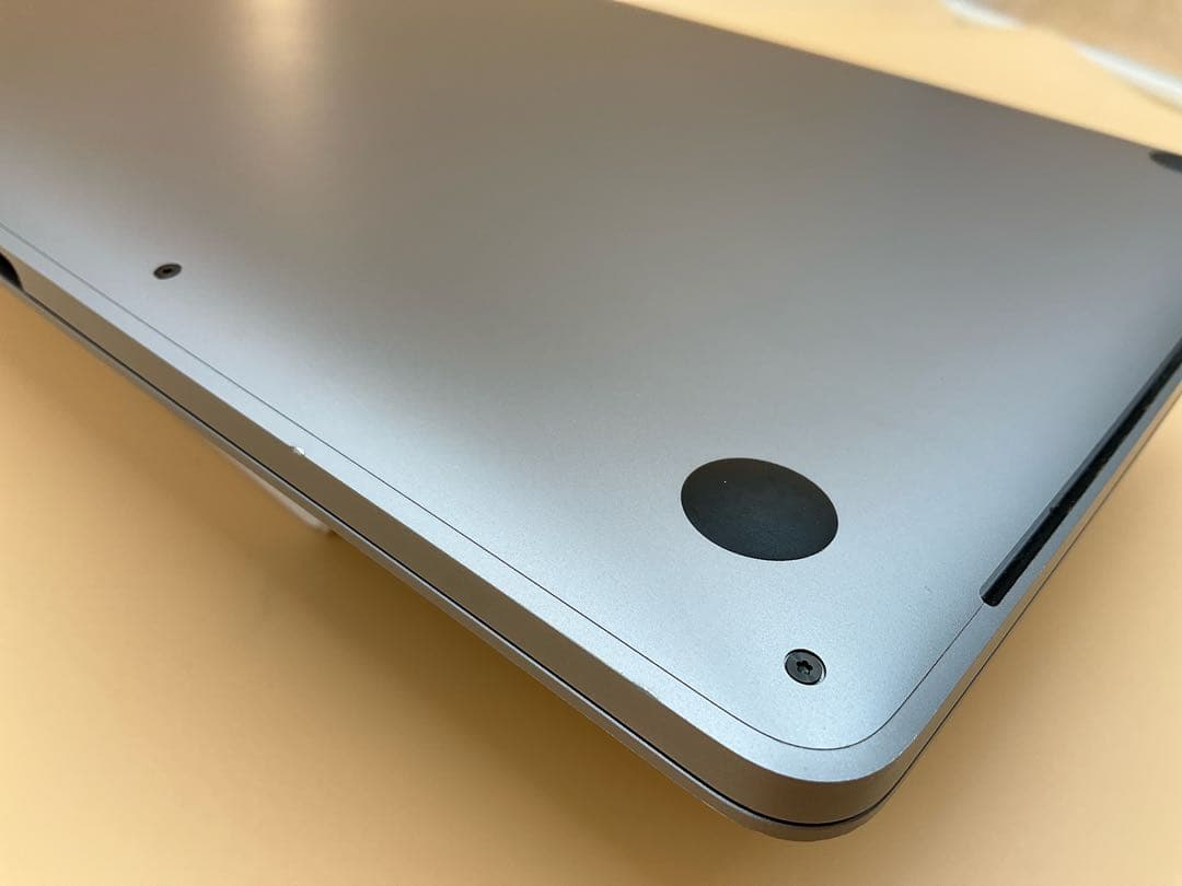 【美品】 Macbook Pro 2020 Core-i5 16GB/512GB