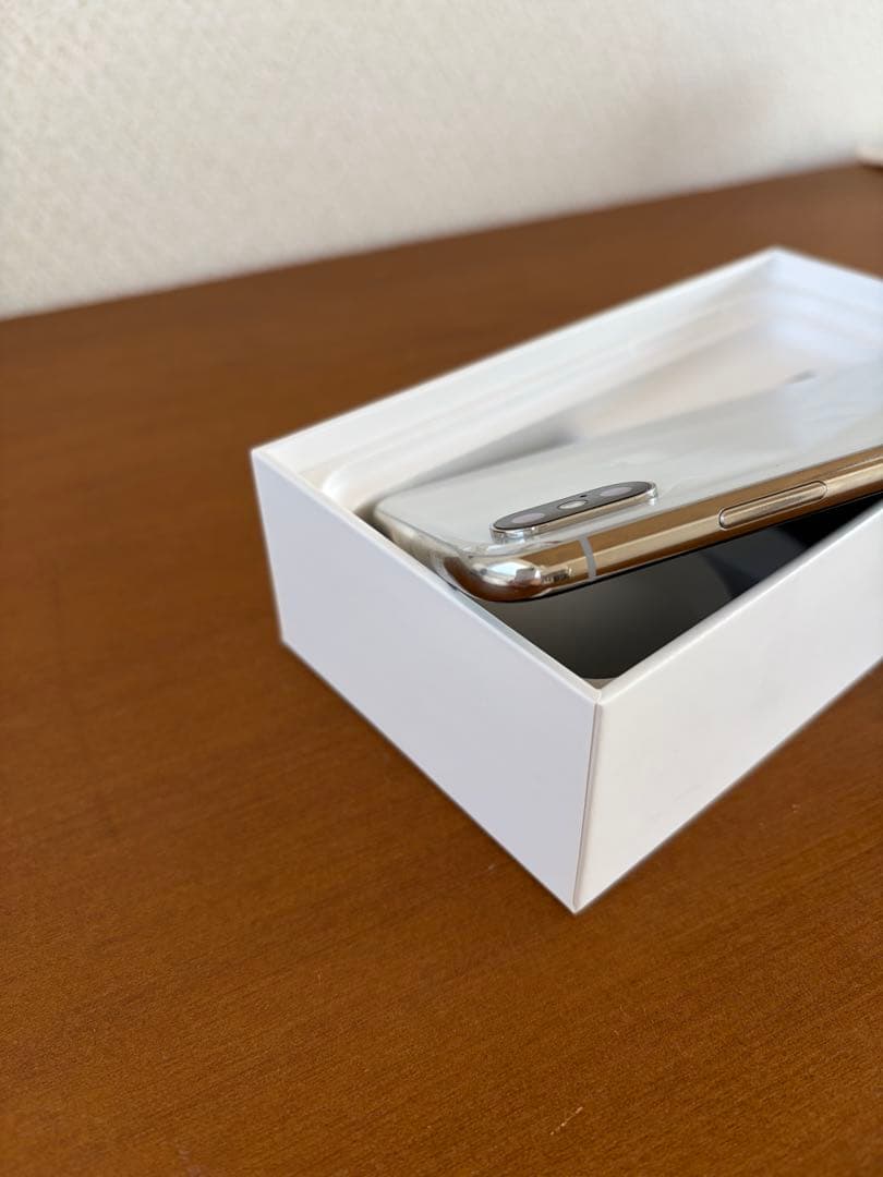 iPhoneX 256GB バッテリー88%