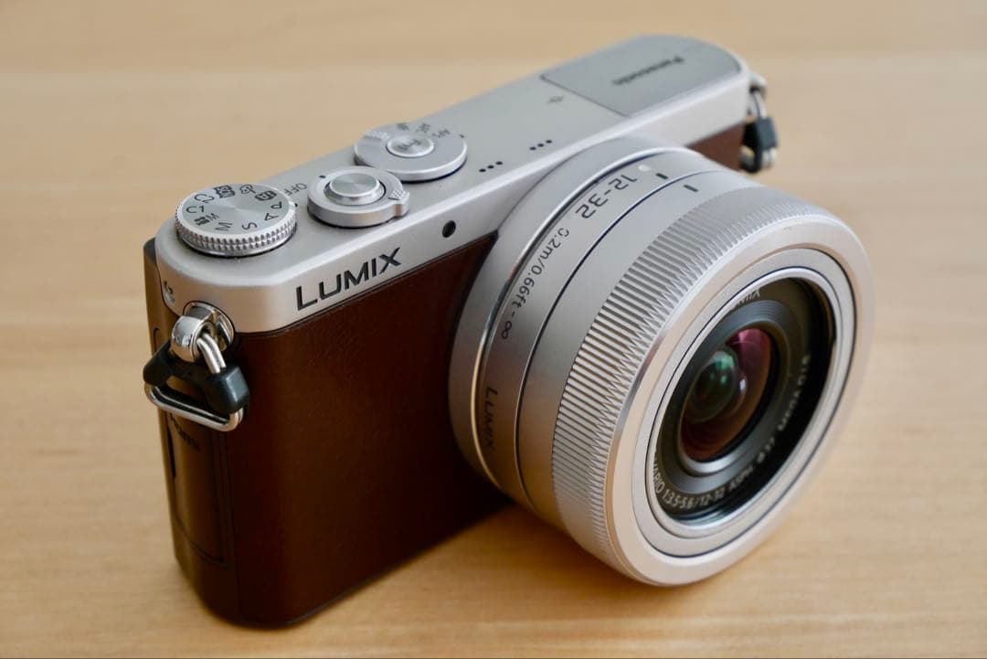 LUMIX GM DMC-GM1S ブラウン　おまけ多数