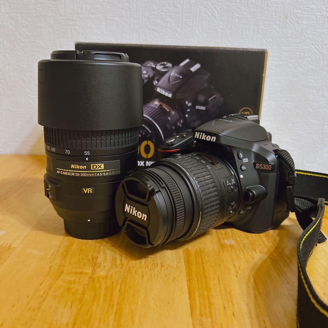 Nikon D5300 ズームレンズキット　カメラ　一眼レフ　ニコン