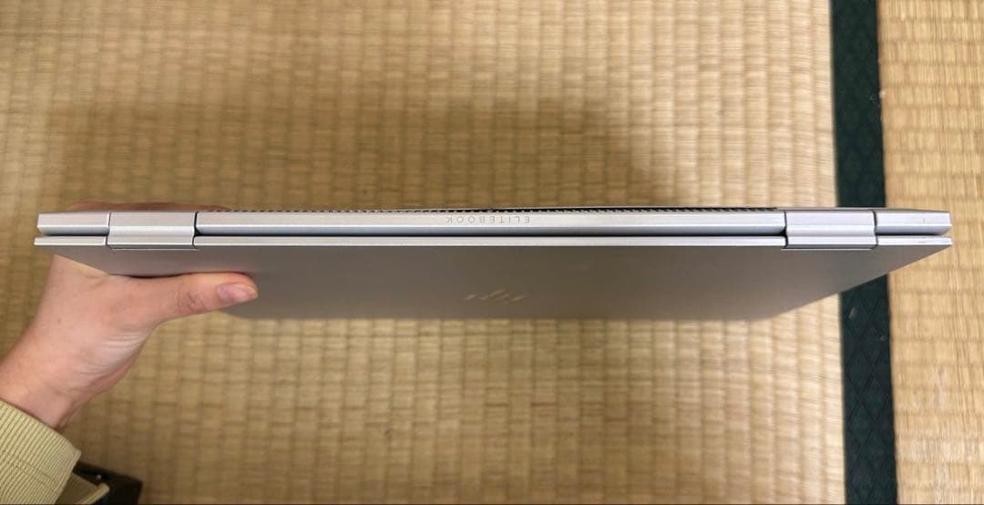 Hp Elitebook x360 1030G2. Core i5.メモリ8gb