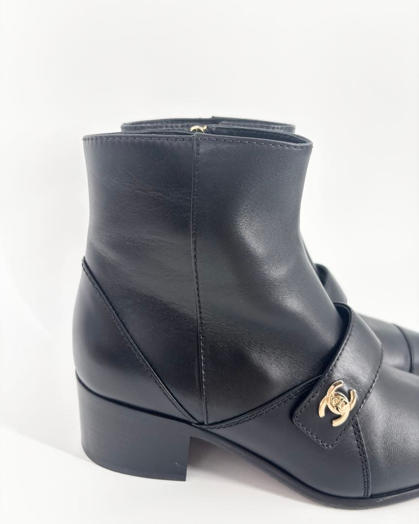 【CHANEL】新品！ショートブーツ　ココマーク　25cm 21AW ブラック