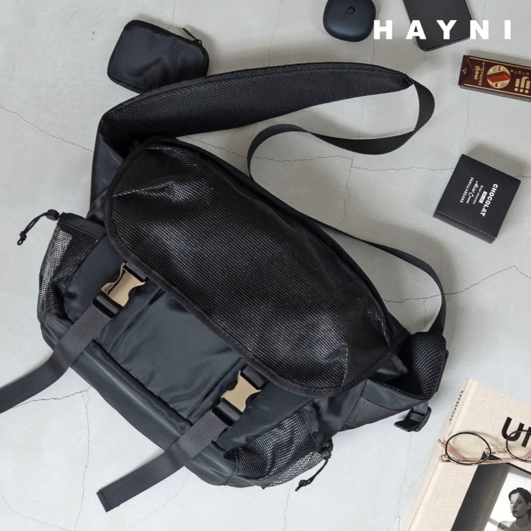 HAYNI 今季 完売品 Lekha ボディバッグ ブラック ミニポーチ付 美品