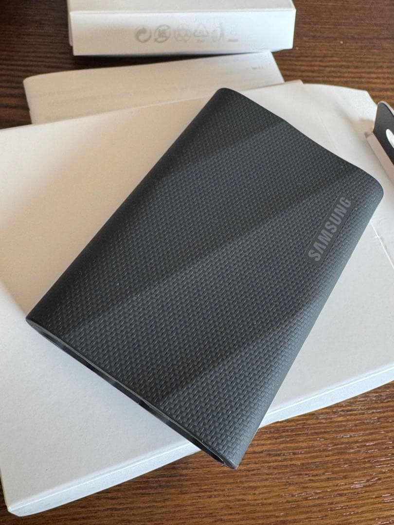 Samsung T9 2TB 外付けSSD