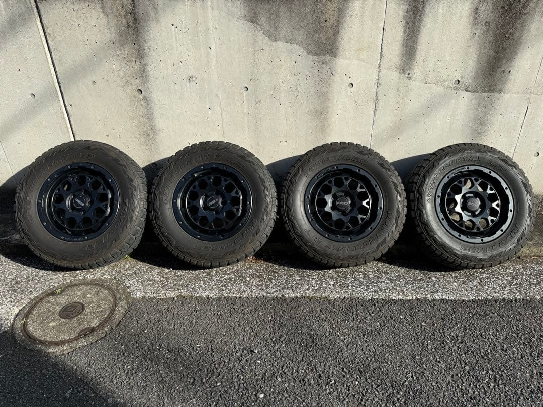 デリカ D5 RAYS M9 OPEN COUNTRY R/T タイヤホイール①