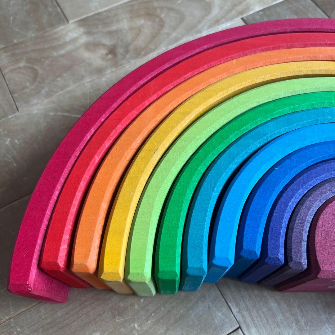 グリムス　レインボー　大　木製虹型積み木 知育玩具　モンテッソーリ