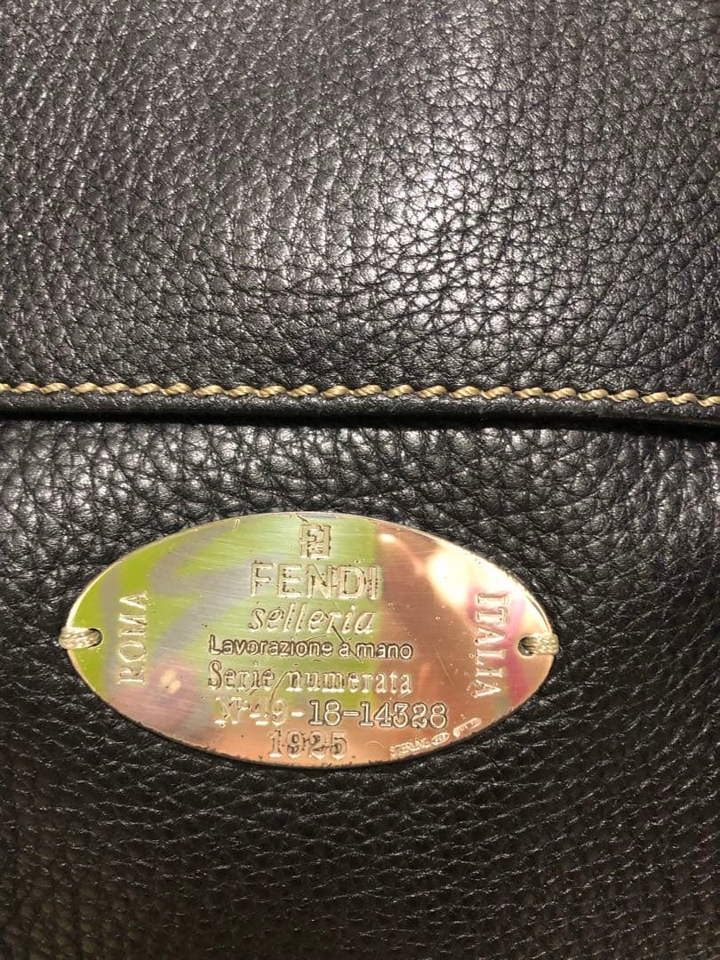 FENDI selleria レザー ハンドバッグ 黒