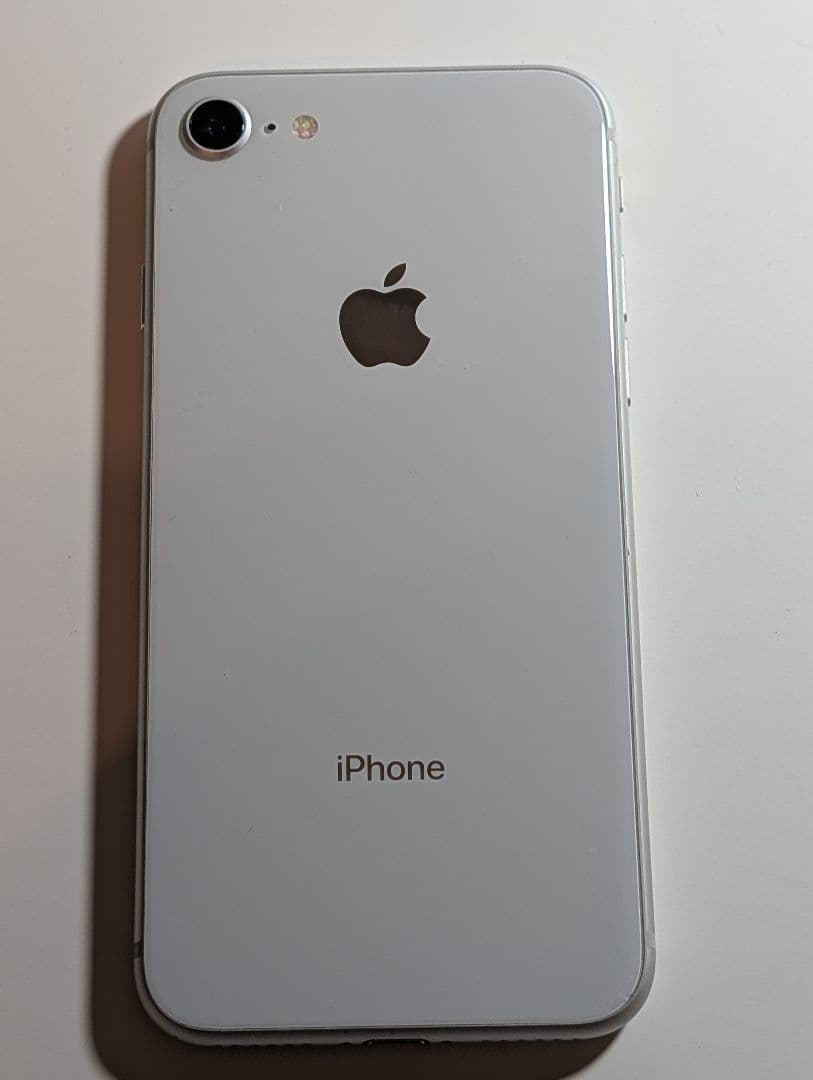 iPhone 8 64GB SIMフリー 本体のみ