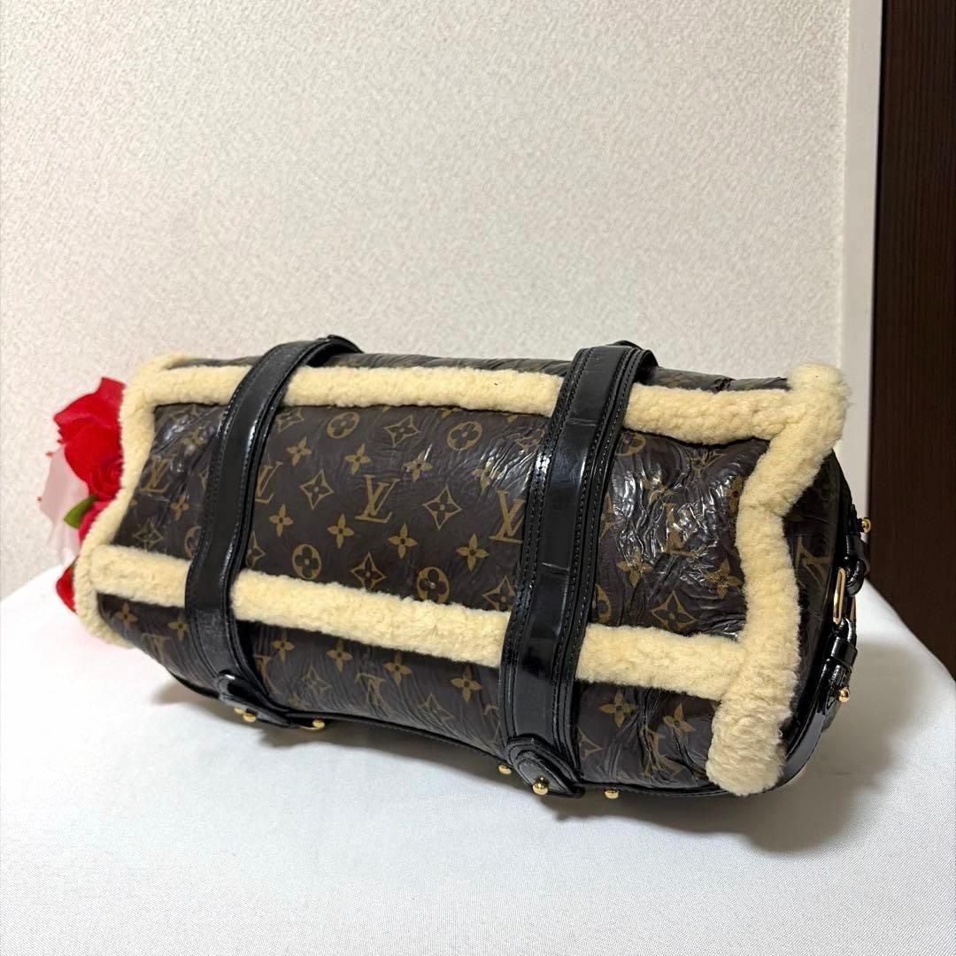LOUIS VUITTON モノグラム シアリングストーム マロン ムートン