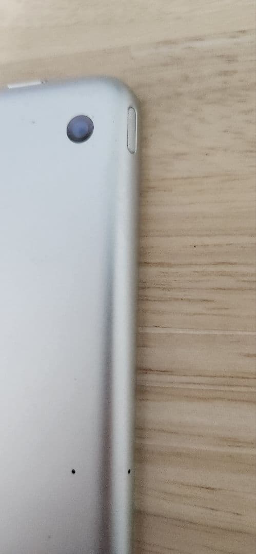 Apple iPad 第5世代 Gen 128GB Wi-Fiモデル