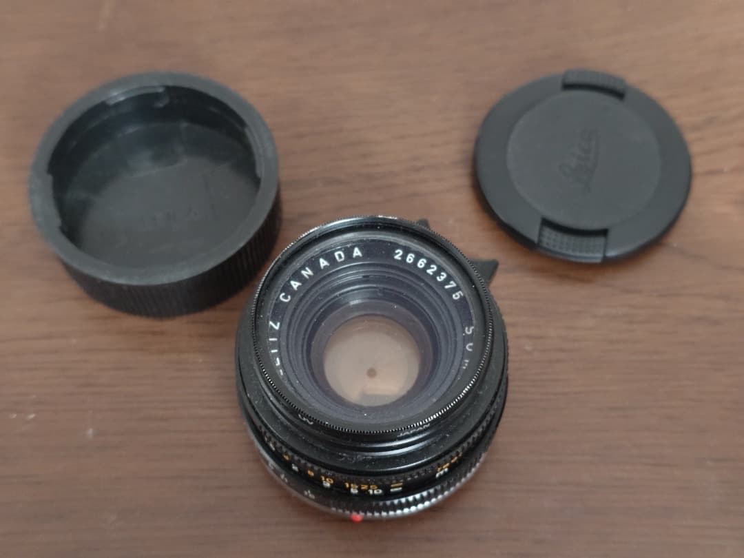ライカM7 0.72　ズミクロン35mmF2　純正フラッシュなど多数おまけ付