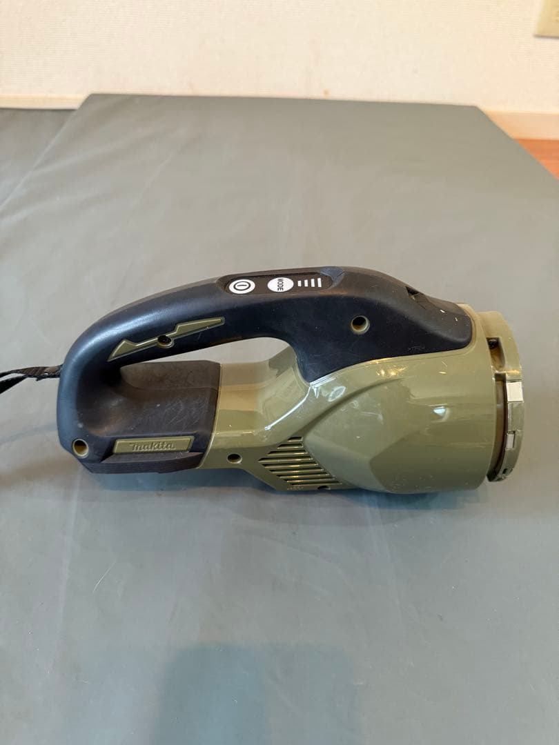 マキタ18V充電式クリーナーCL286 オリーブ本体のみ（バッテリー充電器なし）