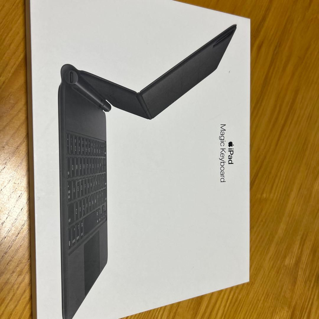 純正　Magic Keyboard 11インチ