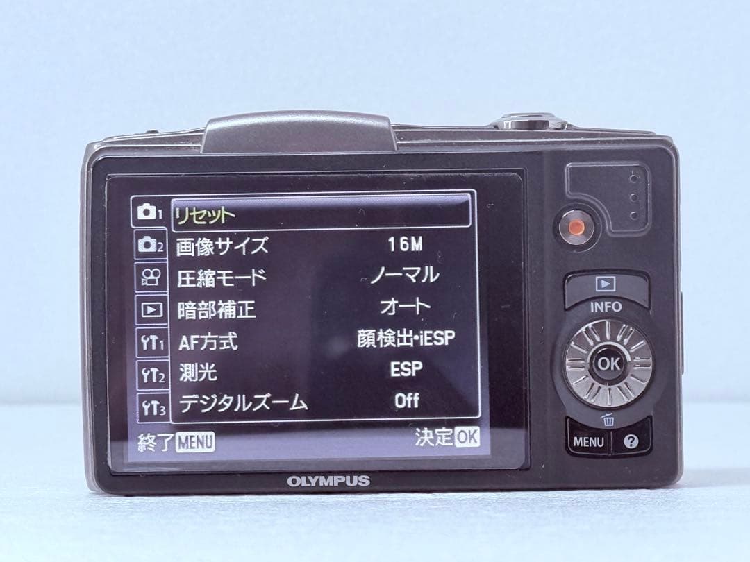 OLYMPUS SZ-20 シルバー 動作確認済 コンデジ FULL HD 3D