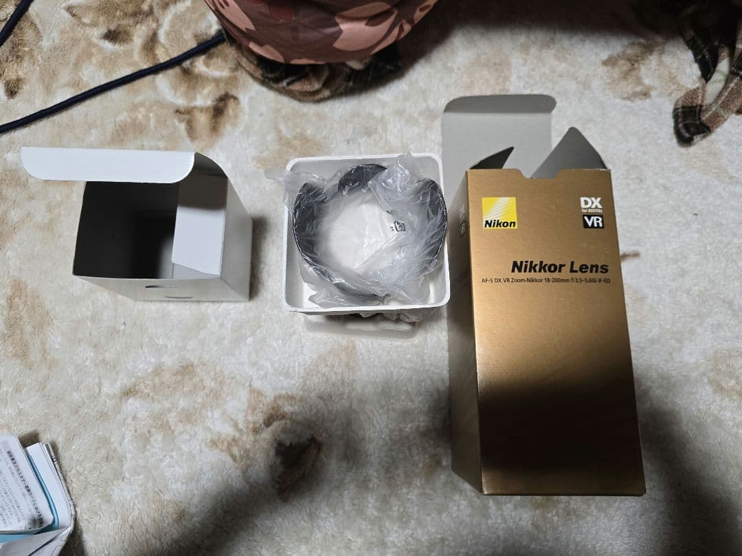 デジタルカメラ NikonD7200 NikonLens AF-S DX VR 18-200mm