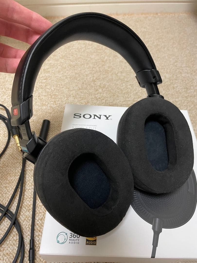 blackhole　SONY 有線ヘッドホン MDR-MV1