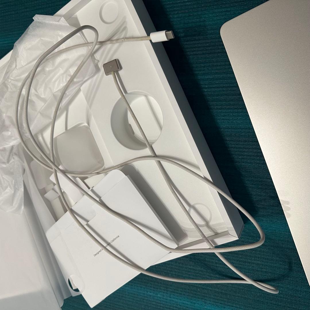 MacBook Air 13.6-inch 512GB バッテリー99%