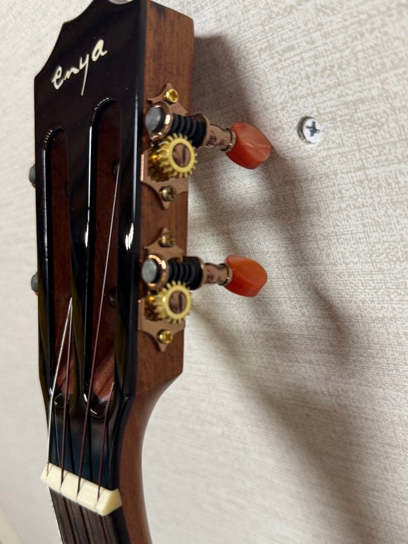 ENYA テナーウクレレ　EUT-S1 ケース付き