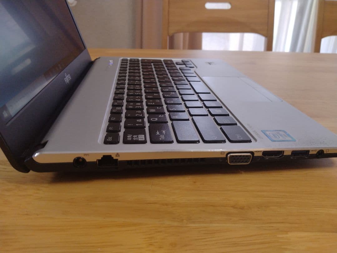 コスパ☆富士通 S936/M i5-6300U メモリ8GB SSD224G