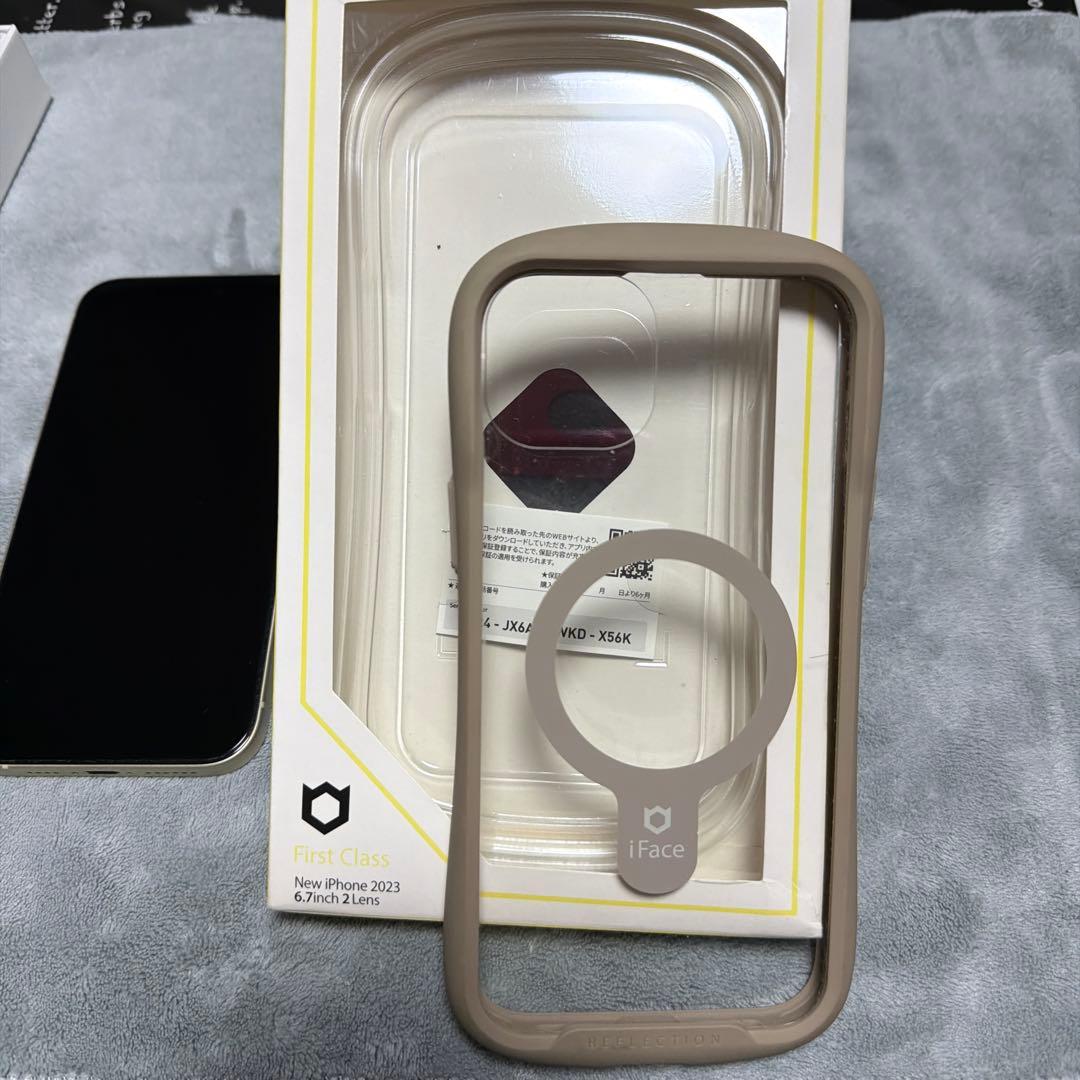 ☆週末値下げ☆ケースフィルム付Apple iPhone 15 Plus256GB