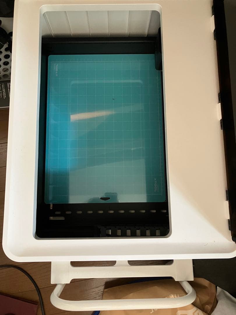 【特価】革新的なレーザー・ブレード加工機　xTool M1