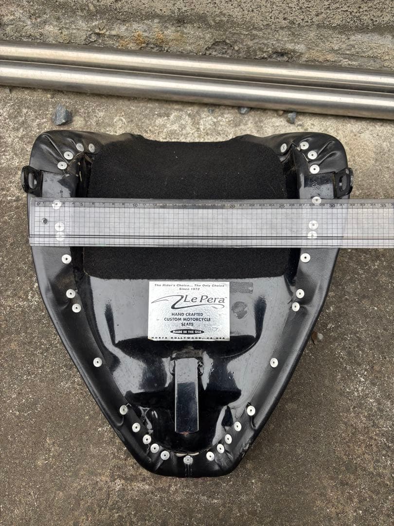 【sale】Le Pera バイクシート USA製