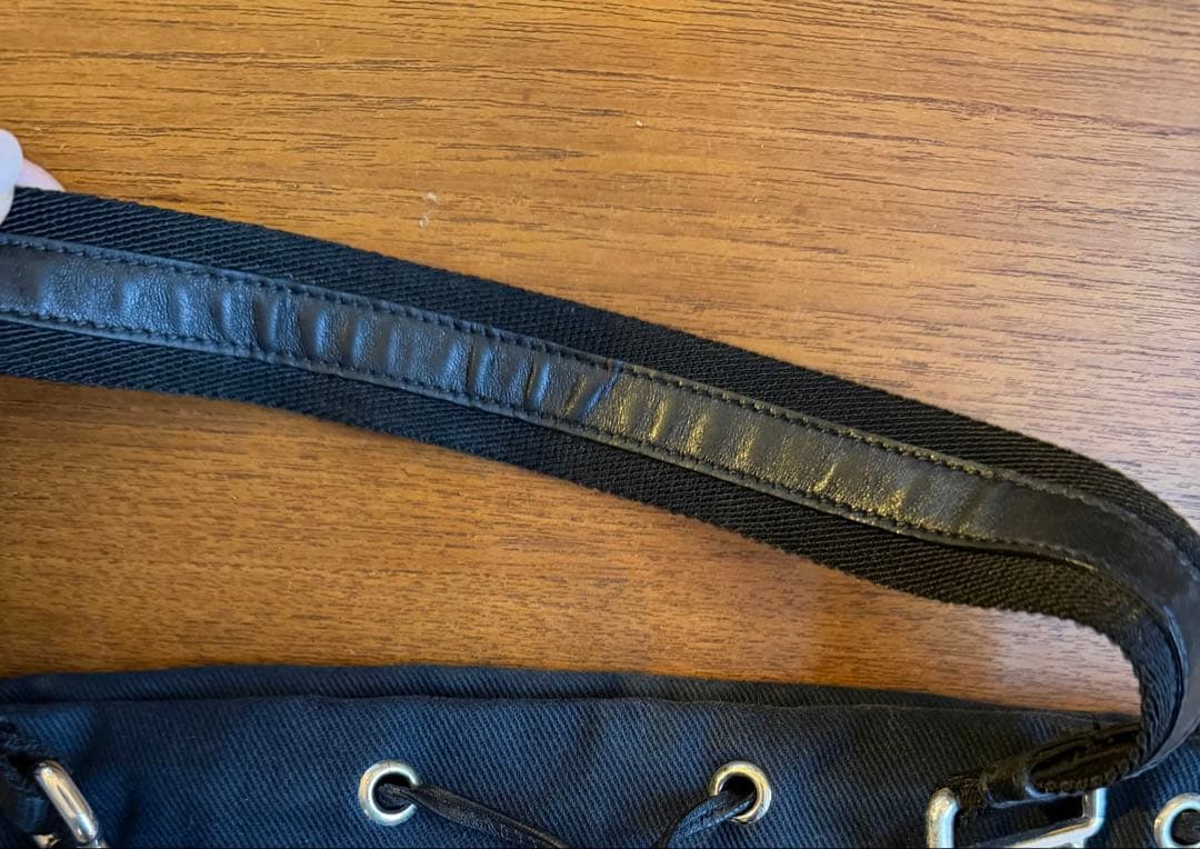 イヴサンローラン　カハラトート