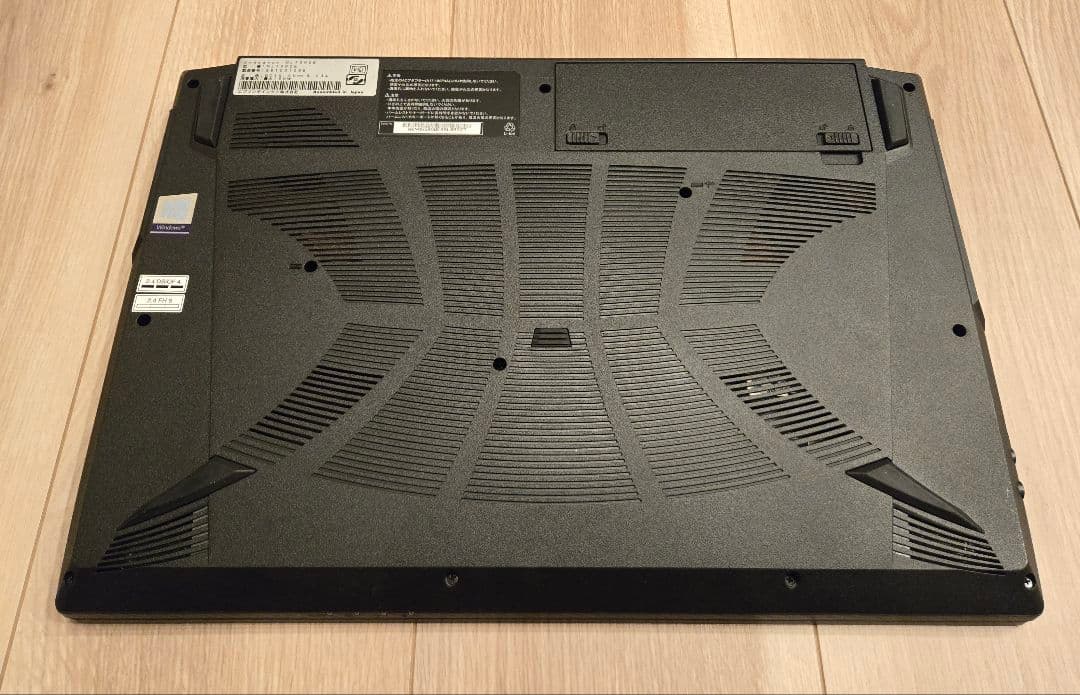 【ほぼ未使用】ゲーミングノート RTX2060/メモリ16GB/SSD512GB