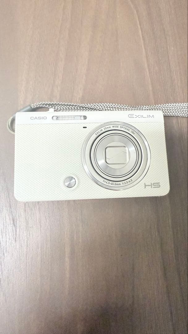 本日限定最終値下げCASIO EXILIM EX-ZR50 ホワイトデジカメ