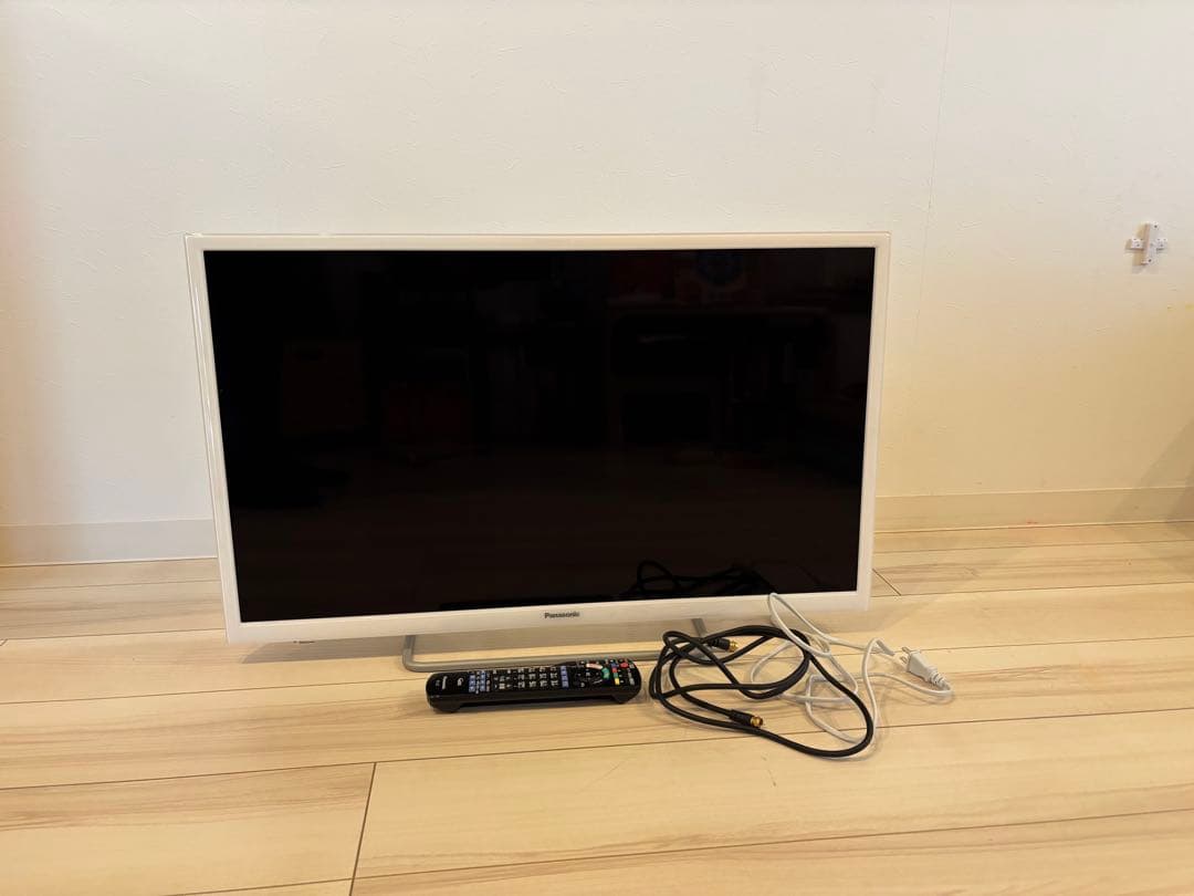 ガード付き　Panasonic TV ビエラ32型　TH32ES500-w