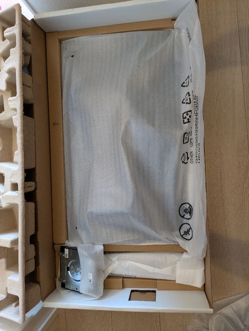 Dell G2724D 27インチゲ ーミングモニター