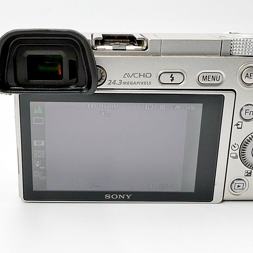 【美品】ソニー α6000 ボディ ILCE-6000 ミラーレス カメラ