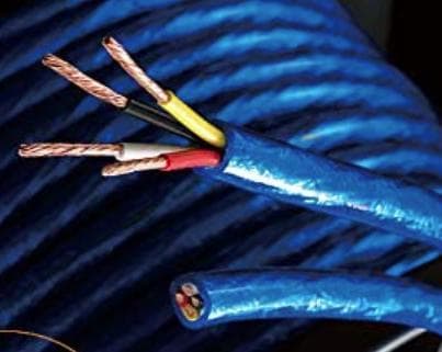 5500αゾノトーン ZONOTONE 62cm2本　2出力4入力用です。