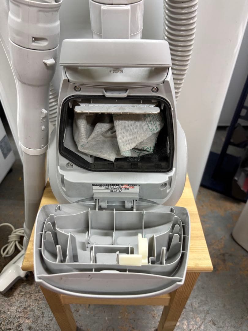 Panasonic 掃除機 MC-PJ23A-H グレー 2024年製