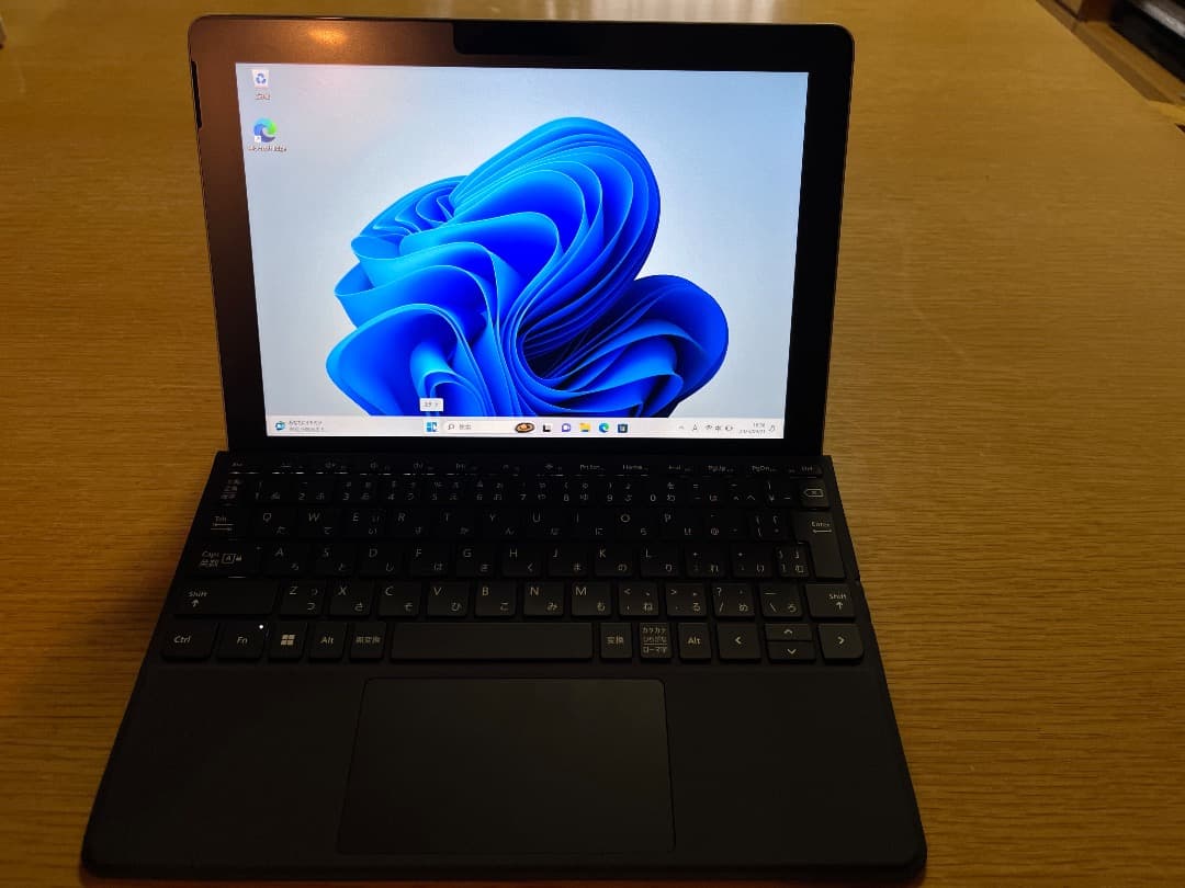 Windowsタブレット本体 Surface go / LTE