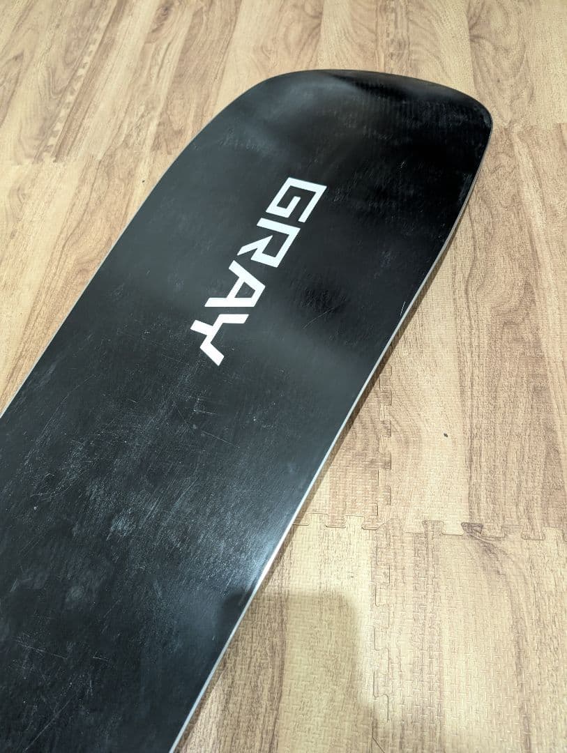 GRAY LOVEBUZZ 156cm パウダー　スノーボード