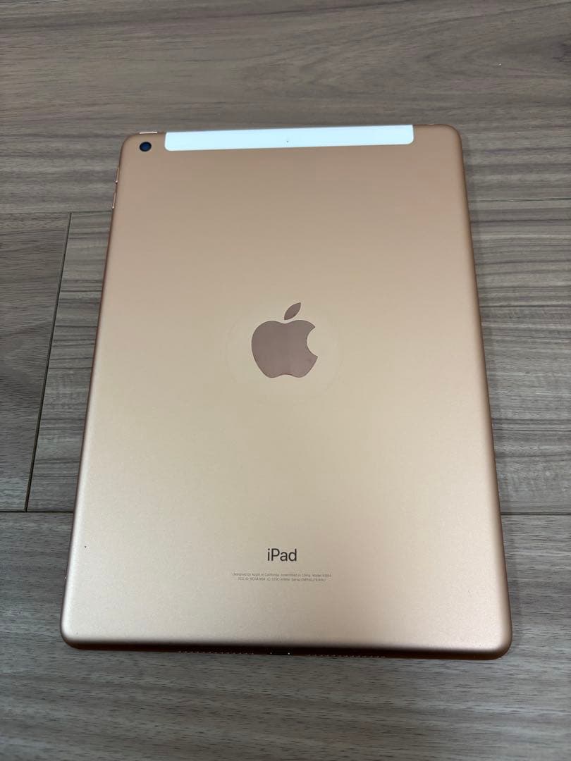 iPad第6世代　32GB